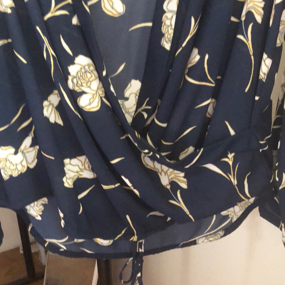 Navy flower print